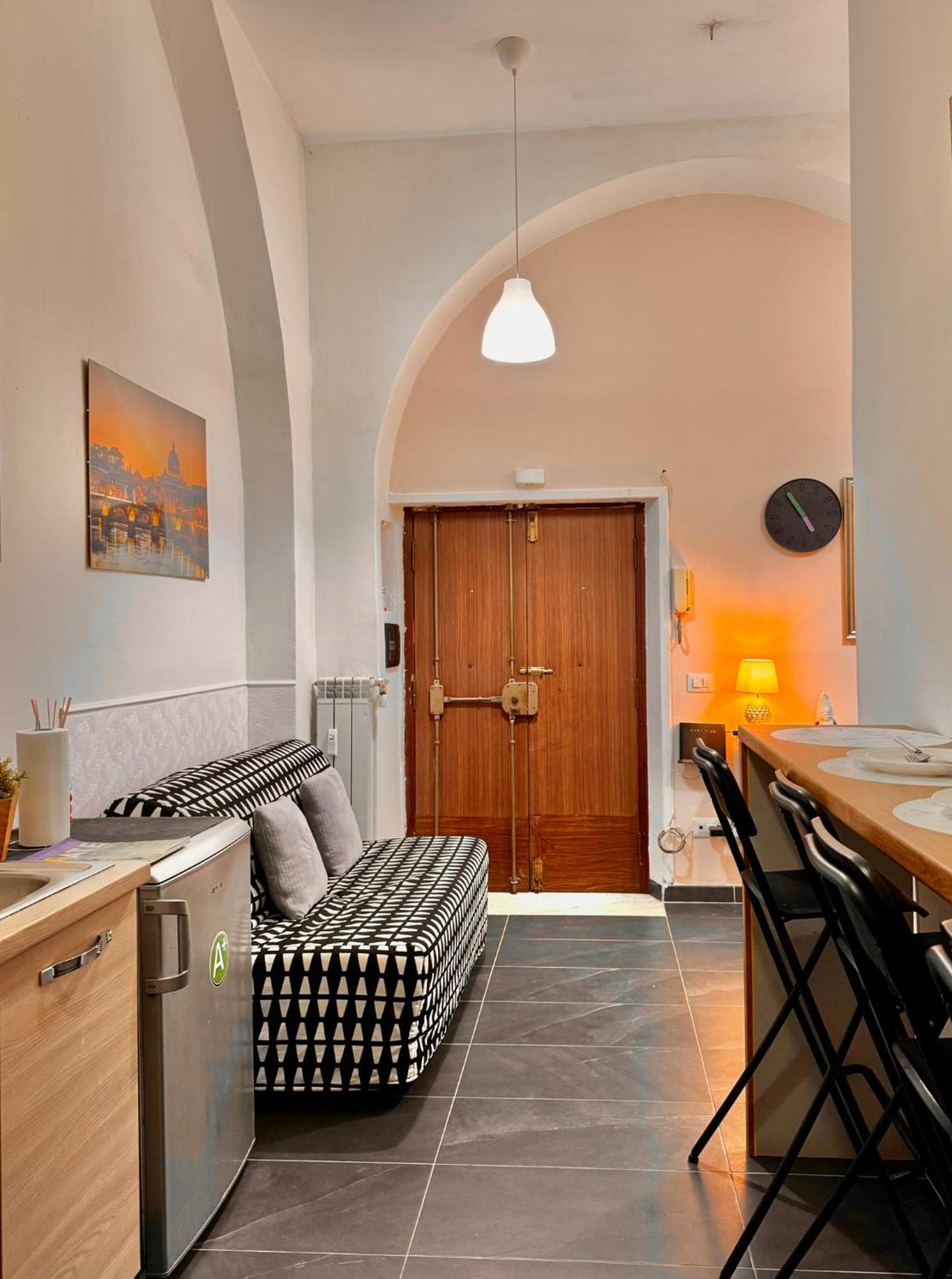 Amp Vatican House * Roma